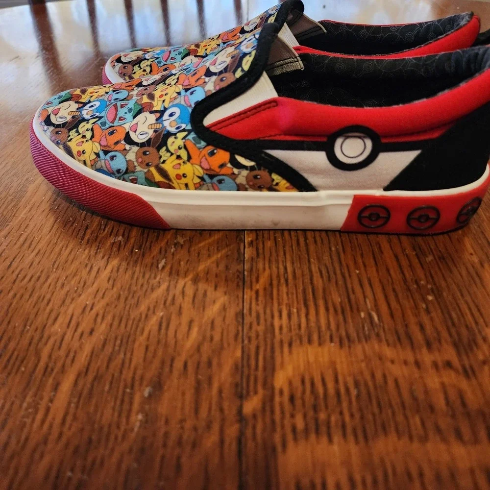 Pokemon Ground Up Slip-on Canvas Sneakers‎ Shoes Unisex Nintendo Size Youth 5